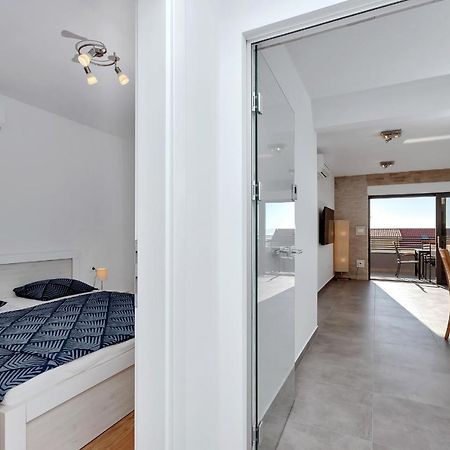 Luxury Apartment Sidro With Free Beach Parking 마카르스카 외부 사진