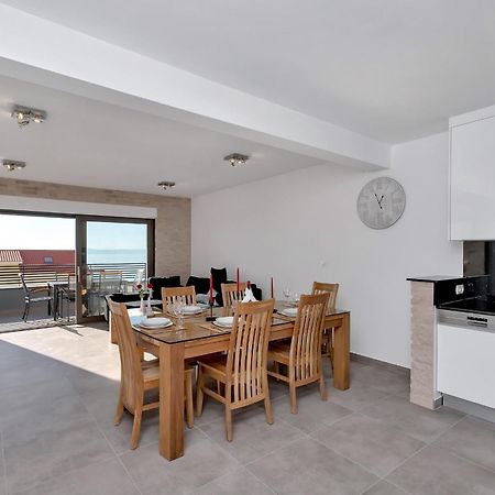 Luxury Apartment Sidro With Free Beach Parking 마카르스카 외부 사진